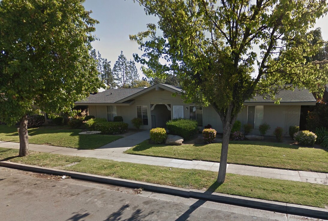 4038 N Benedict Ave Unit 101, Fresno, CA 93722 Room for Rent in