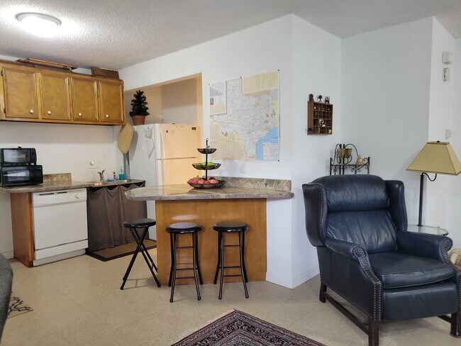 Foto del edificio - 4833 Townsend Dr