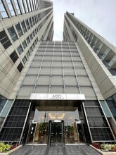 Building Photo - 600 N Lake Shore Dr