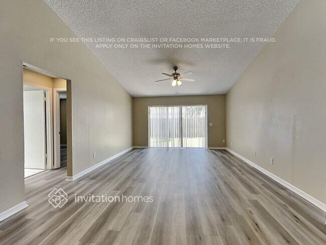 Building Photo - 1205 Bloom Hill Ave