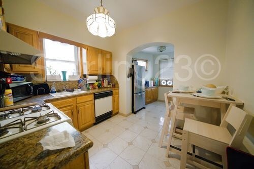 Foto del edificio - 2059 35th St