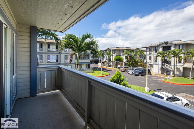 Foto del edificio - 91-242-242 Hanapouli Cir