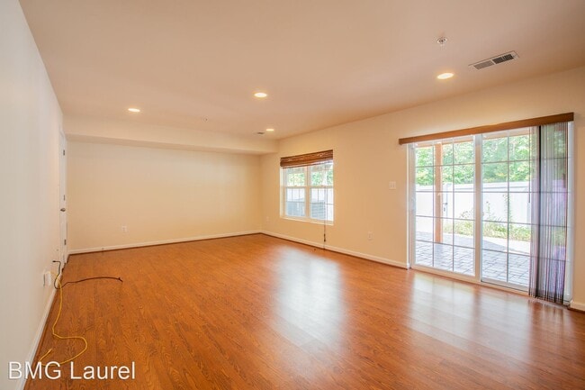 Building Photo - 3 br, 3.5 bath House - 8517 Crooked Tree Ln