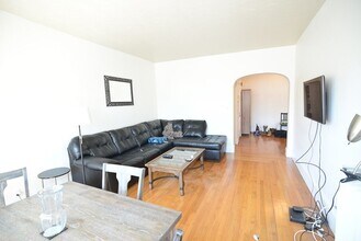 Building Photo - 15 Parkman St