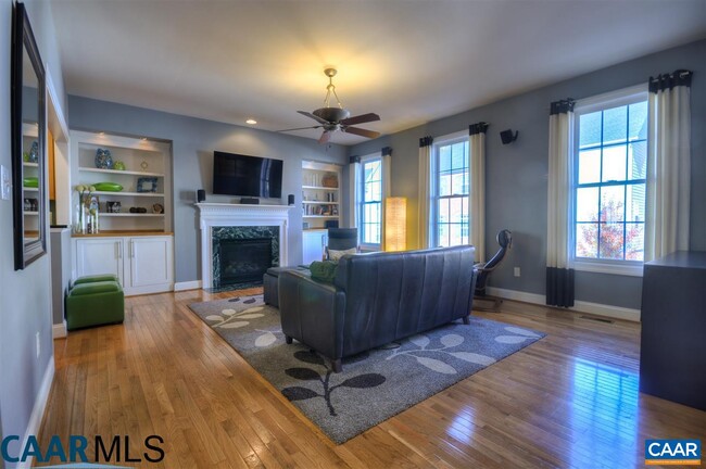 Foto del edificio - 164 Brookwood Dr