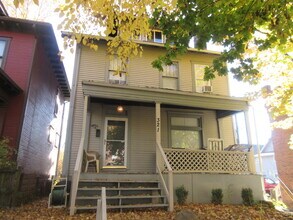 Building Photo - 321 E 20th Ave