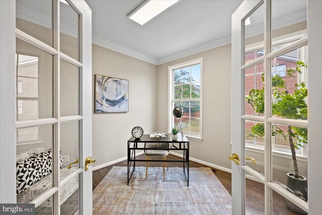 Foto del edificio - 13438 Burrough Farm Dr