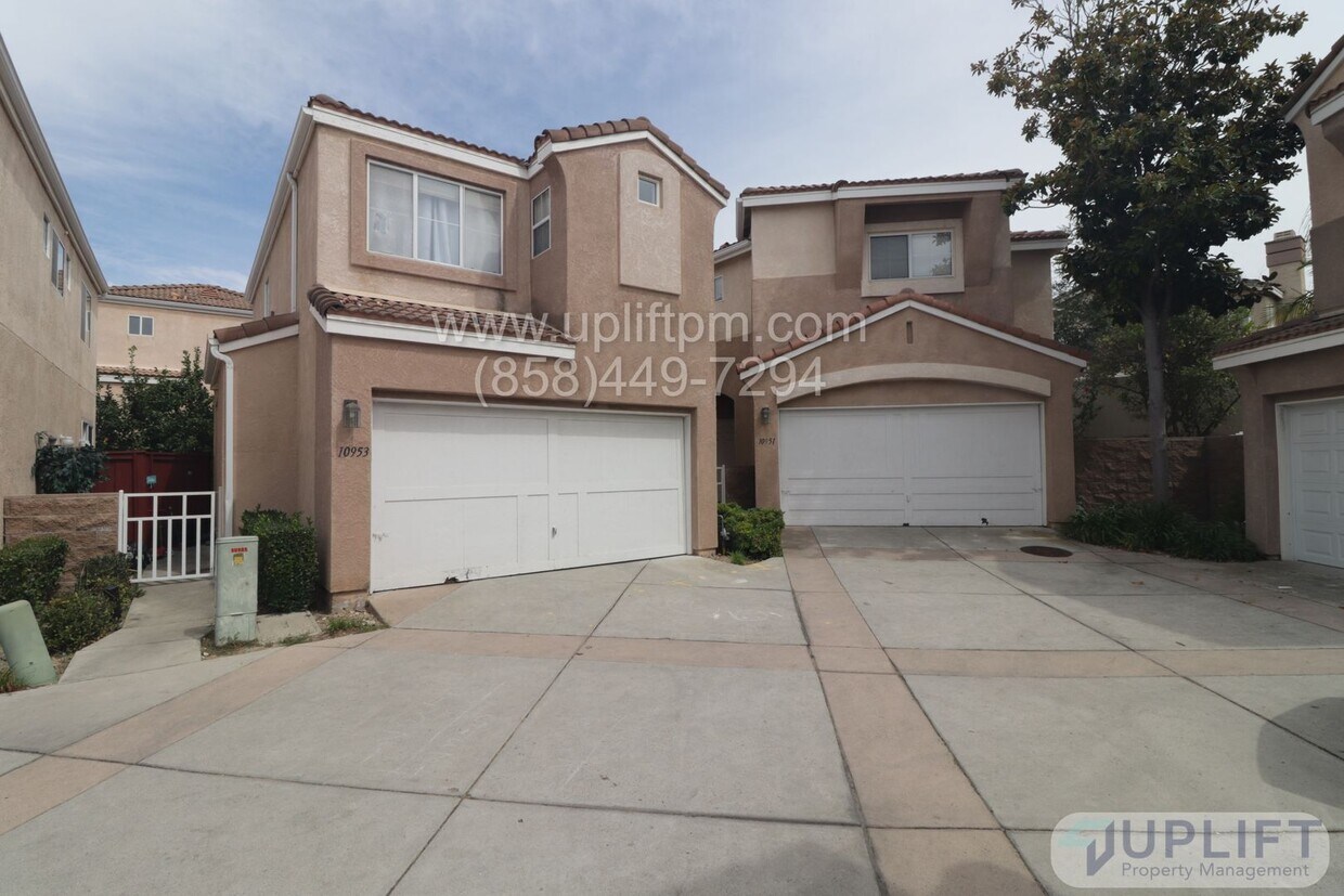 Primary Photo - 3 Bed, 2.5 Bath Condo in Cornerstone Scrip...