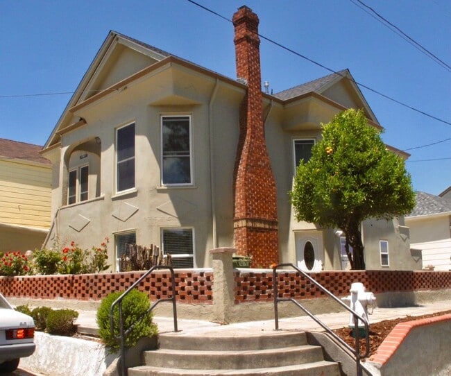 Photo - 1204 CERES ST #B House