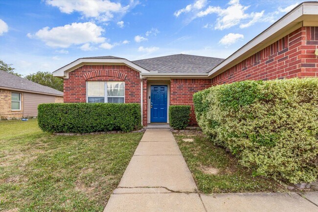 Foto del edificio - Updated Home In Cedar Ridge