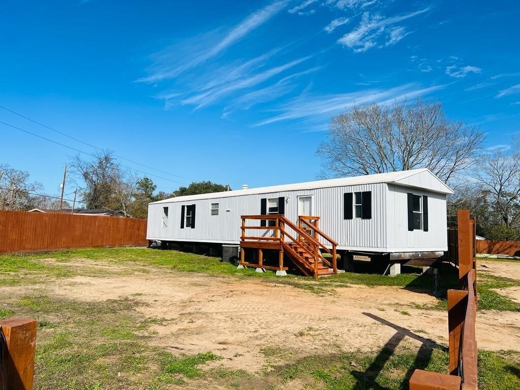 Foto principal - 35226 Free Ln