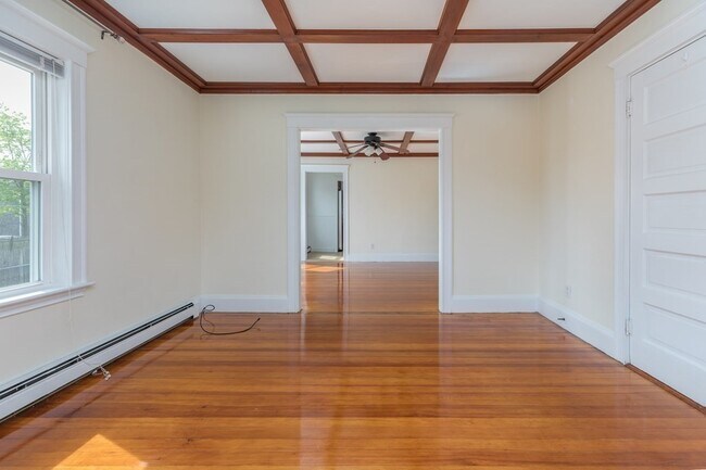 Foto del edificio - 24 Academy St