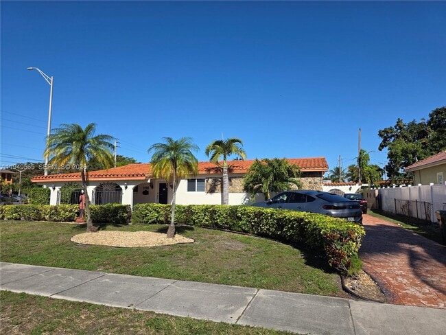 Foto del edificio - 1191 W 53rd Terrace