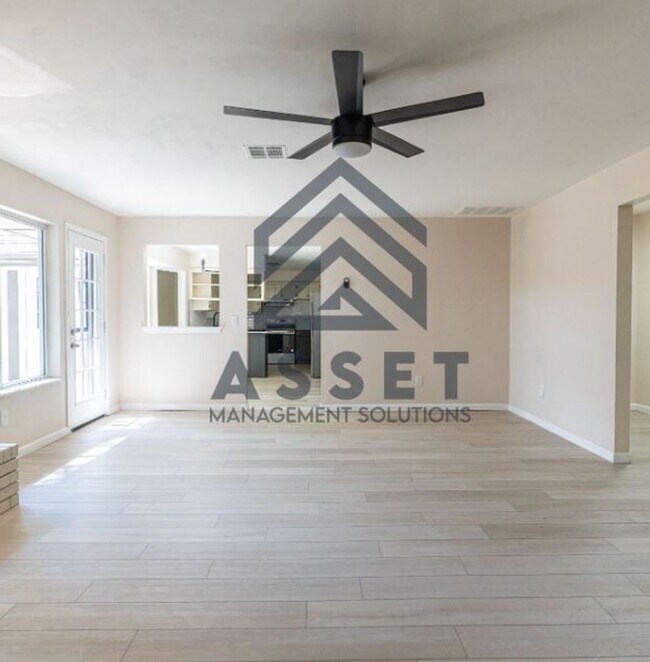 Foto del edificio - Rent to Own Available in Edmond, Ok! (Also Available for Lease)
