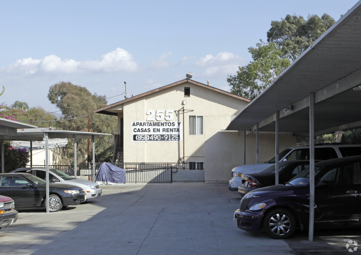 Primary Photo - Juniper Court Apartments