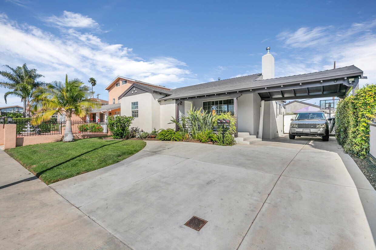 Foto principal - 3620 Tuller Ave