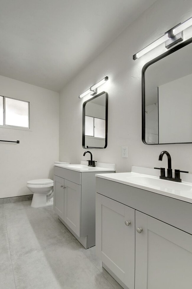 Foto del edificio - Spacious 4BR Tempe Home with Private Pool Near ASU