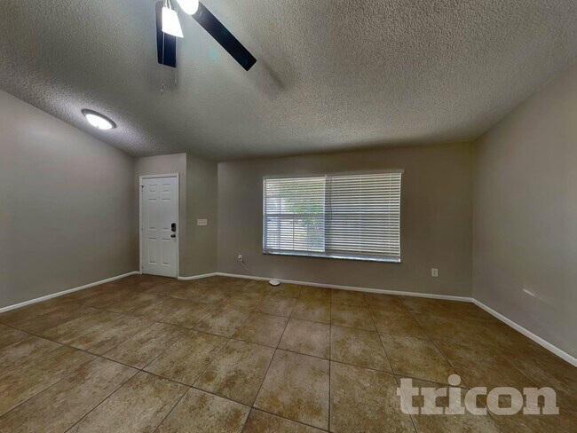 Building Photo - 1488 Country Mansion Ct
