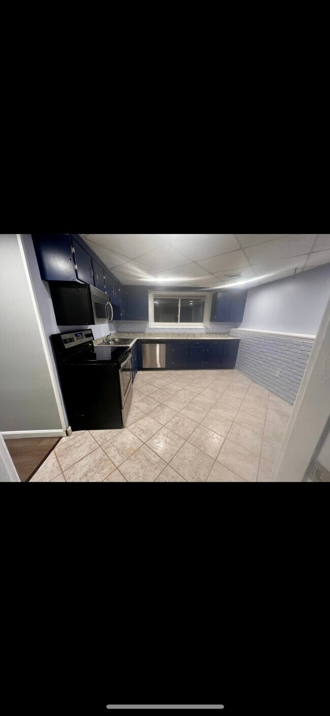 Foto del edificio - 6 1/2 Floyd Rd