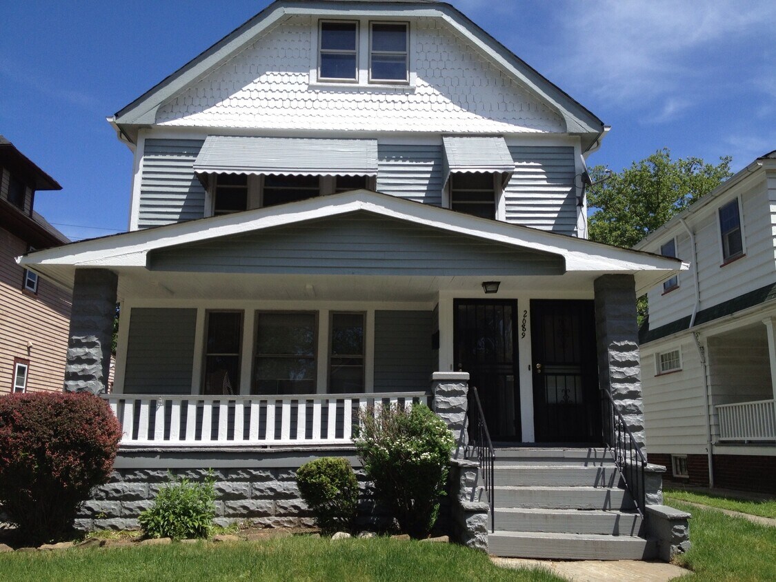 Foto principal - 2689 E 127th St