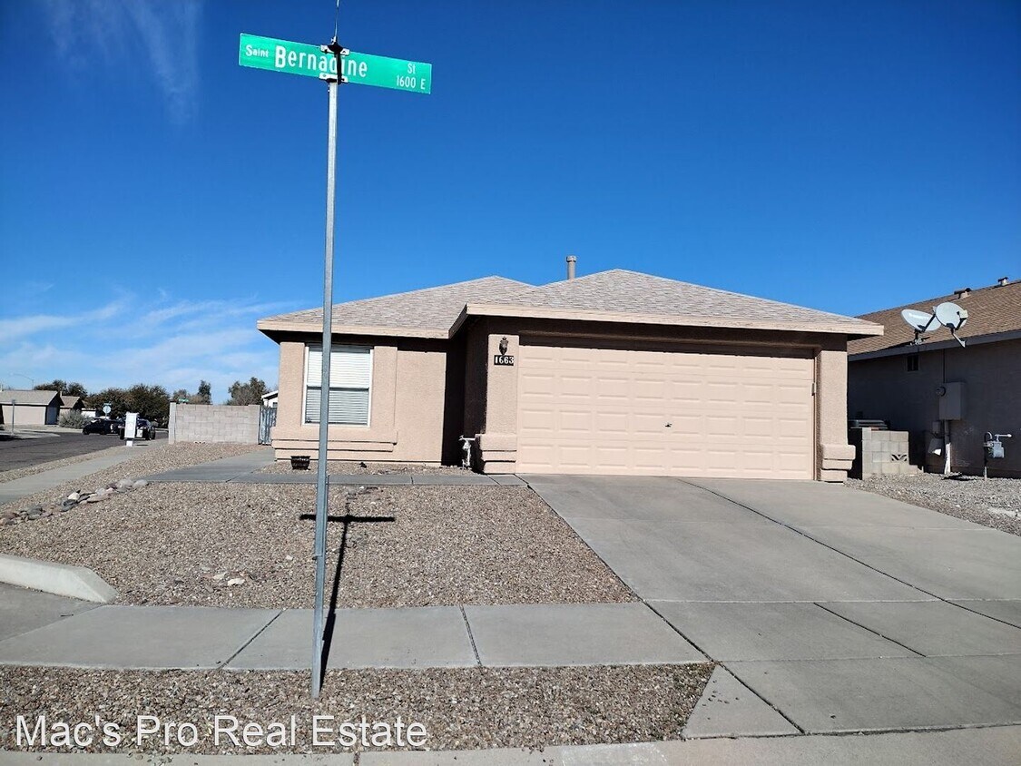 Primary Photo - 2 br, 2 bath House - 1663 E. Saint Bernadi...