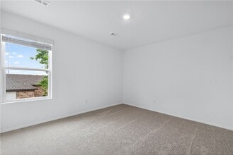 Building Photo - 6800 SW Dignity Ave