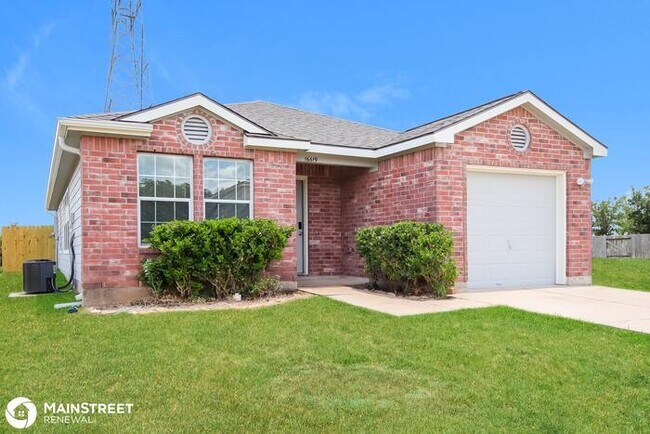 Building Photo - 16619 Sidonie Dr