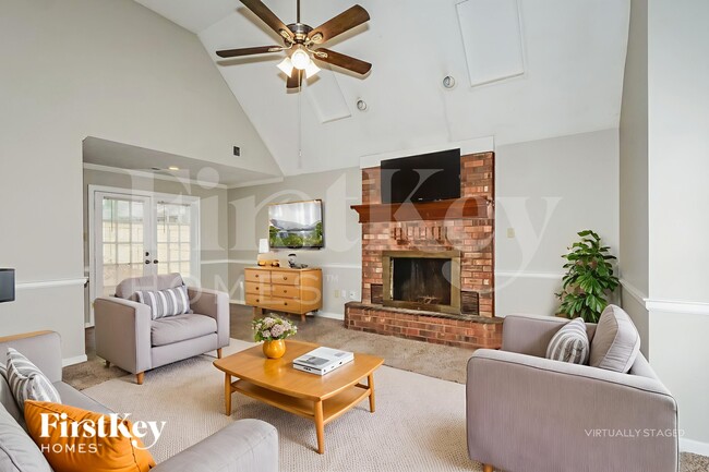 Building Photo - 6715 Valley Bend Dr