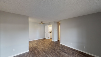 Sunnyvale Town Center Apartments photo'