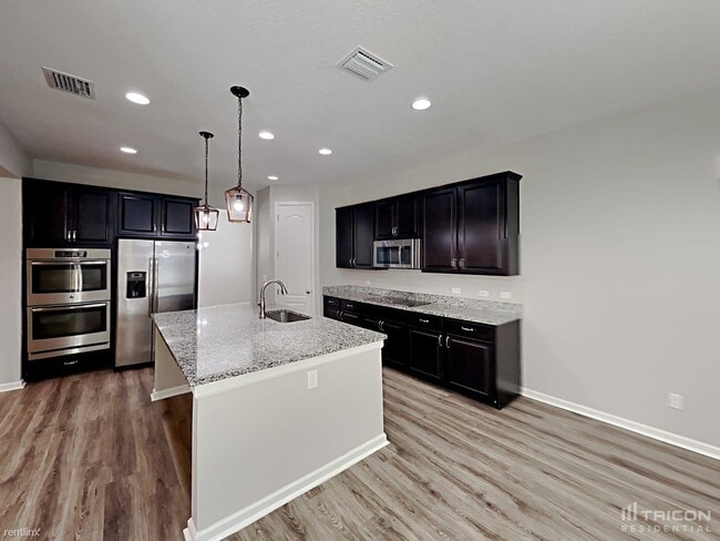 Building Photo - 3525 Chandler Estates Dr