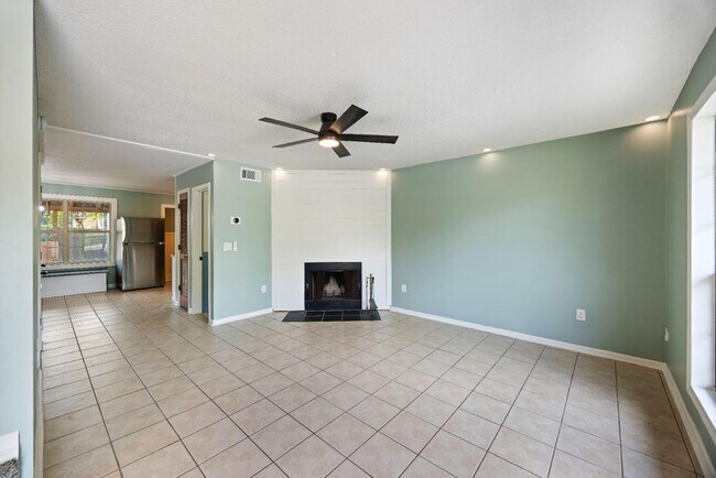Photo - 1016 Monticello Dr - 1-C Apartment