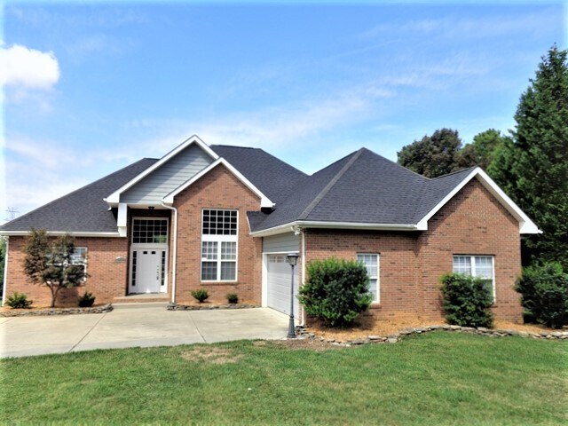 Primary Photo - 5636 Waxhaw Indian Trail Road
