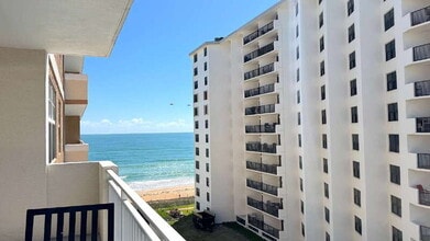 Building Photo - 1425 Ocean Shore Blvd