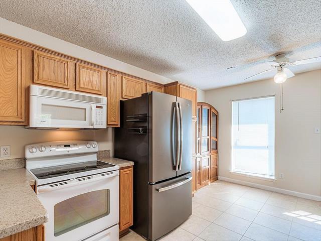 Building Photo - 809 Birkhill Trail