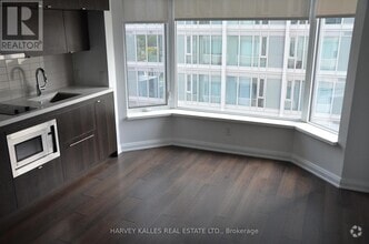 Building Photo - 155-1155 Yorkville Ave