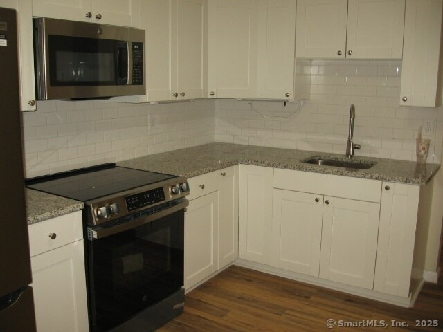 Building Photo - 81 Chipman St