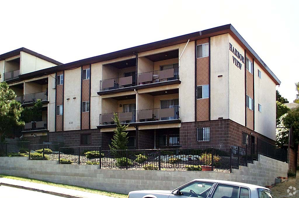 Building Photo - Harbor View Villa