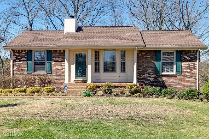Foto principal - 3 br, 2 bath House - 256 Township Dr.