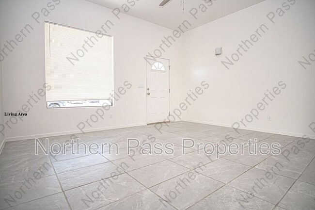 Building Photo - 13106 Cleethorpes St