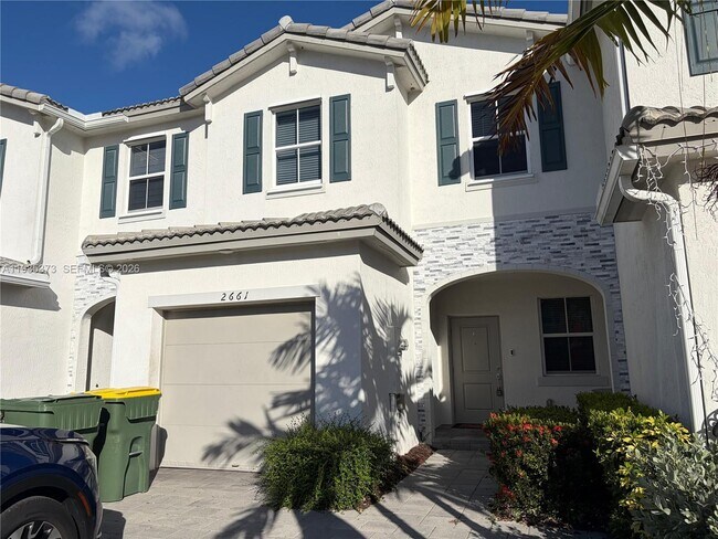 Building Photo - 2661 SE 10th St