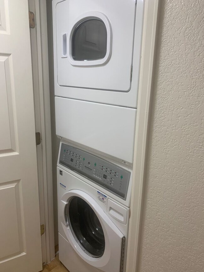 Foto del interior - 845 30th St.