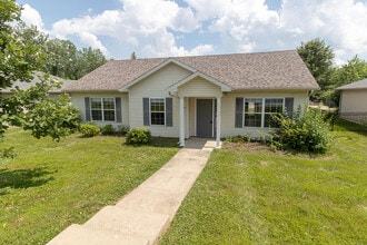 Building Photo - 1880 Field St