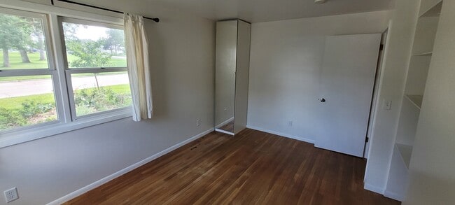 Bedroom #2 - 170 Ridge Ave