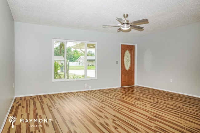 Foto del edificio - 1003 Southern Pine Ln