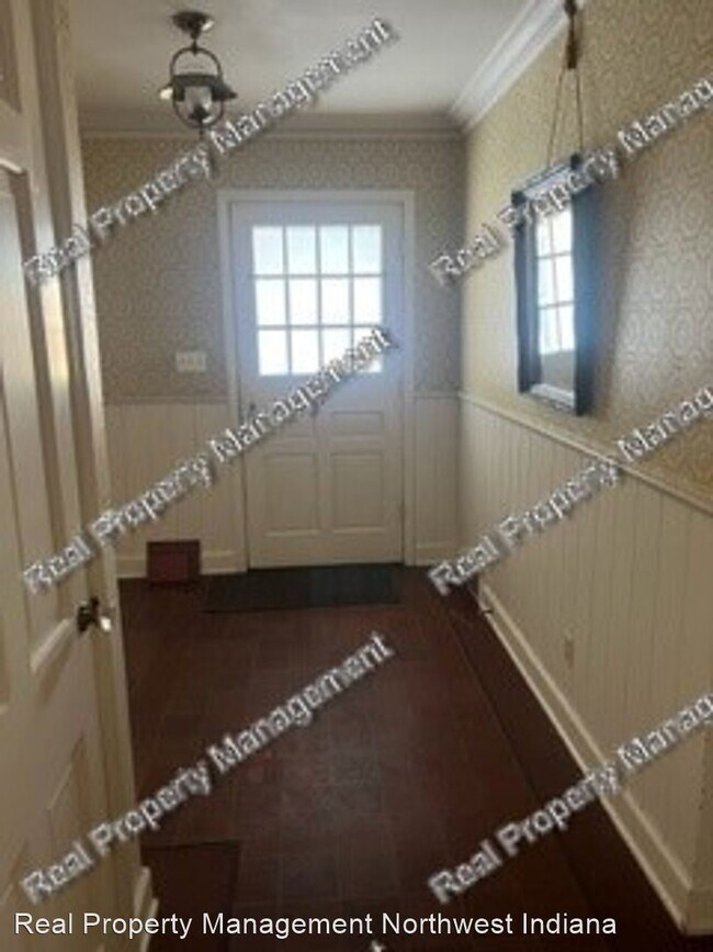 Foto del edificio - 3 br, 1.5 bath House - 141 N. Grant Street