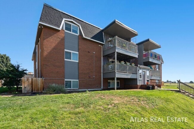 Building Photo - 1705 30th St