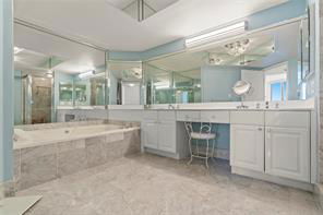 Building Photo - 3561 Yacht Club Dr