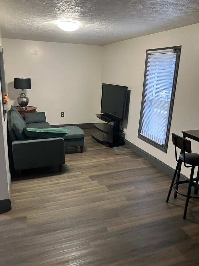 Foto del edificio - 101 Valor St