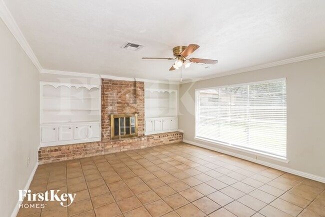 Building Photo - 4702 Hickory Downs Dr
