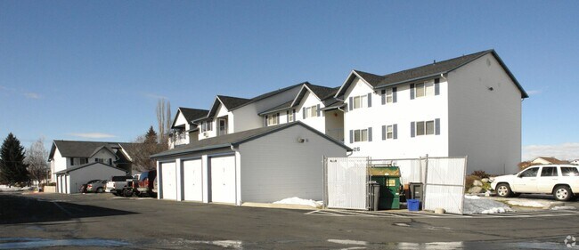 Foto del edificio - 1416 N McDonald Rd